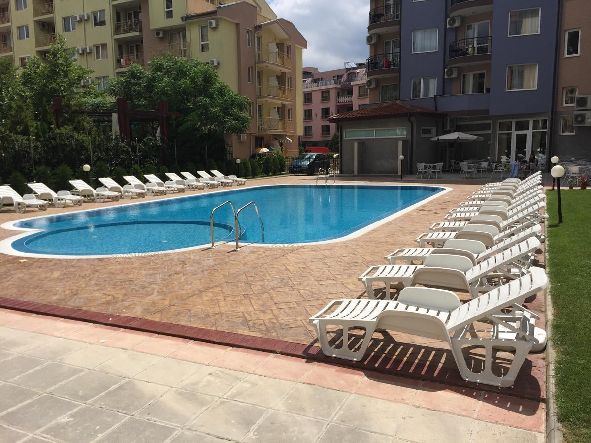 Sunny Beauty Palace Hotel ซันนีบีช ภายนอก รูปภาพ